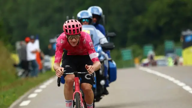 Harry Sweeny leads during stage 20 of the 2025 Tour de France