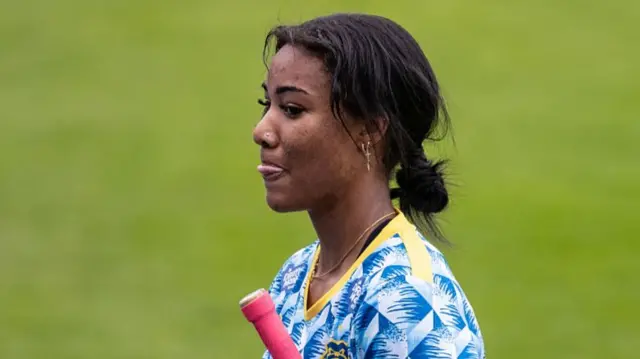 Warwickshire Bears opener Davina Perrin