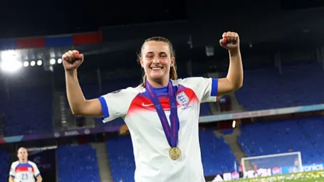 Ella Toone of England celebrates victory following the UEFA Women's EURO 2025 Final match between England and Spain at St. Jakob-Park