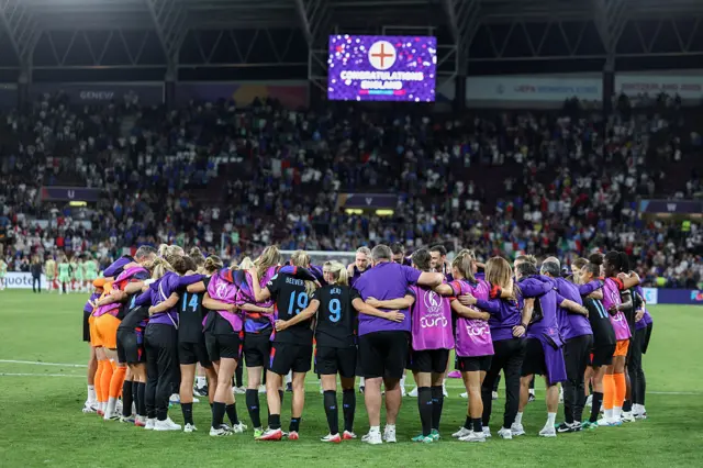 England huddle after Italy semi-final win