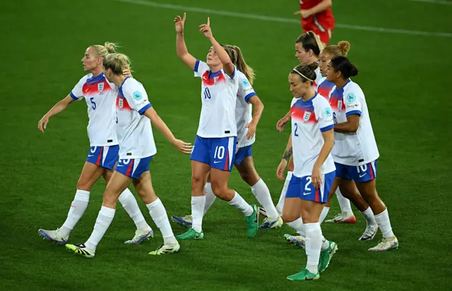 Ella Toone pointing to the sky in celebration