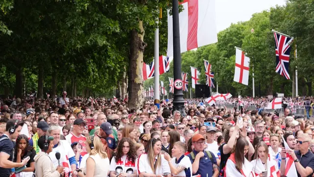 England fans ahead of the England Women's team victory parade and celebration