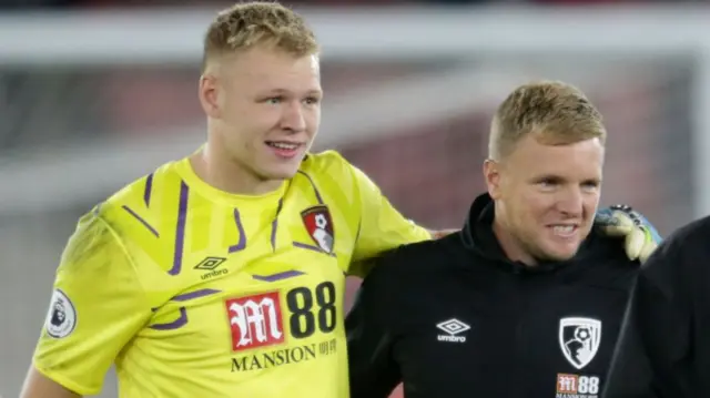Aaron Ramsdale and Eddie Howe of Bournemouth