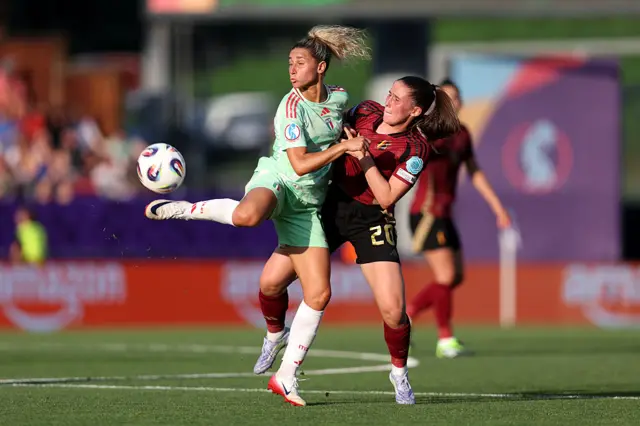 Emma Severini is challenged by Marie Detruyer