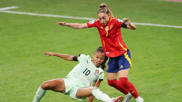 Portugal's Jessica Silva in action with Spain's Olga Carmona