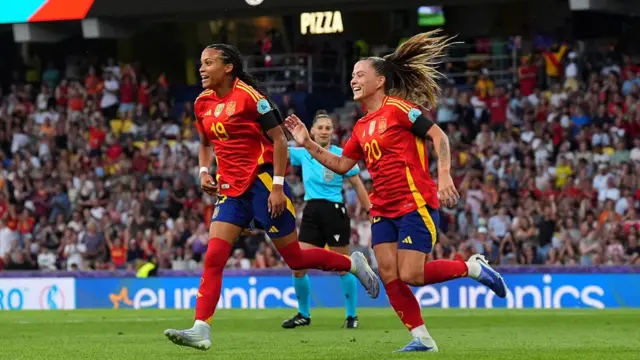 Vicky Lopez of Spain celebrates scoring her team's second goal with teammate Claudia Pina during the UEFA Women's EURO 2025 Group B match between Spain and Portugal at Stadion Wankdorf on July 03, 2025 in Bern, Switzerland.