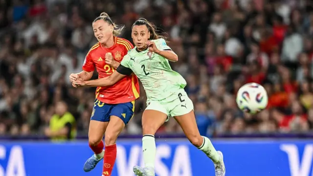 Claudia Pina of Spain and Catarina Amado of Portugal battle for the ball during the UEFA Womens EURO 2025 Group B match between Spain and Portugal at Stadion Wankdorf on July 3, 2025 in Bern, Switzerland.