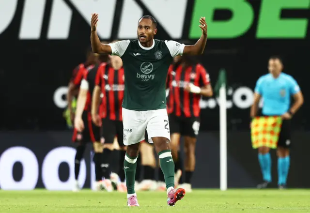 Hibernian 0-0 Midtjylland (1-1)