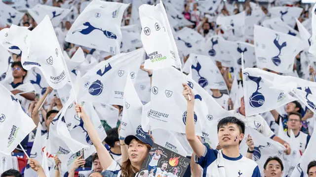 Spurs fans