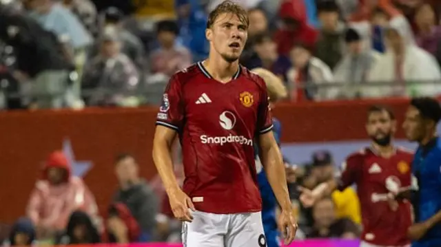 Rasmus Hojlund playing in pre-season