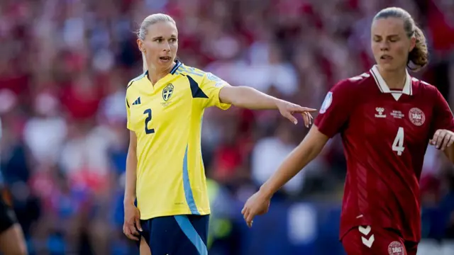 Jonna Andersson of Sweden Women during the EURO Women match between Denmark Women v Sweden Women at the Stade de Geneve on July 4, 2025 in Geneva Switzerland (Photo by Jussi