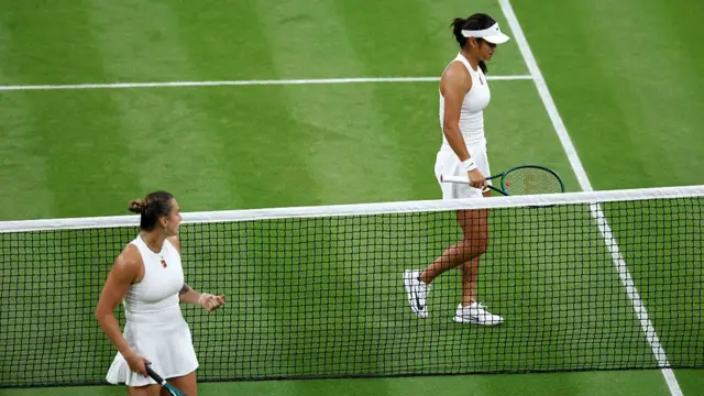 Aryna Sabalenka wins a point