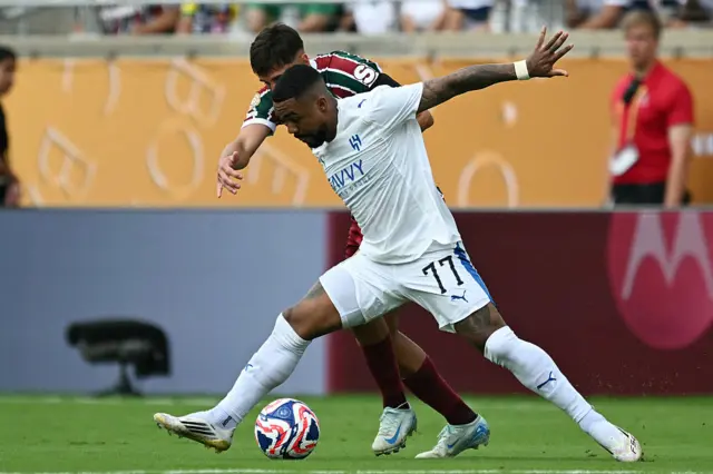 Facundo Bernal and Al Hilal's Brazilian forward #77 Malcom fight for the ball