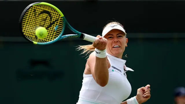 Dalma Galfi plays a forehand
