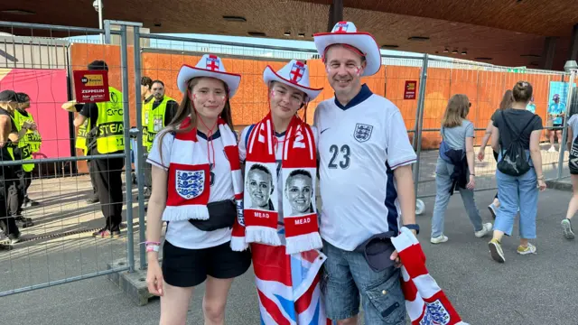 England fans