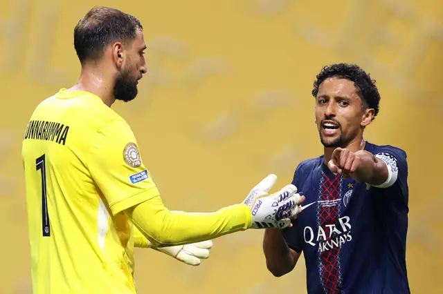 Marquinhos and Donnarumma in debate