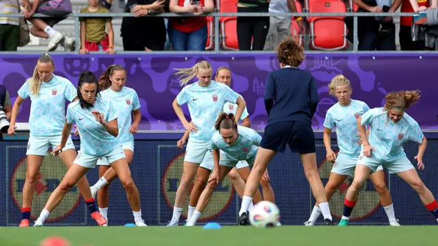 Players of Norway warm up prior to the UEFA Women's EURO 2025 Group A match between Norway and Finland at Stade de Tourbillon