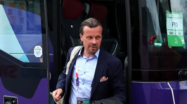 Marko Saloranta, Head Coach of Finland, arrives at the stadium prior to the UEFA Women's EURO 2025 Group A match between Norway and Finland at Stade de Tourbillon