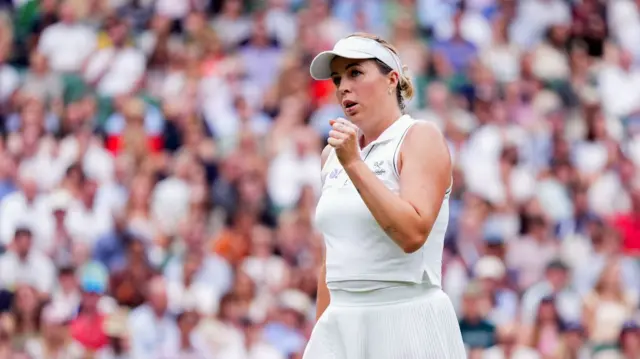 Anastasia Pavlyuchenkova reacts