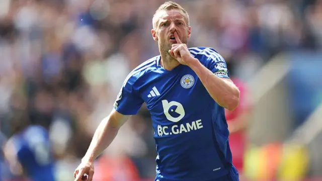 Jamie Vardy celebrating a goal at Leicester