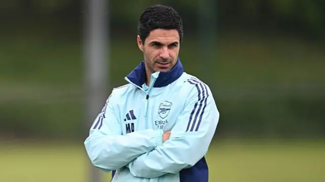 Arsenal manager Mikel Arteta in training.