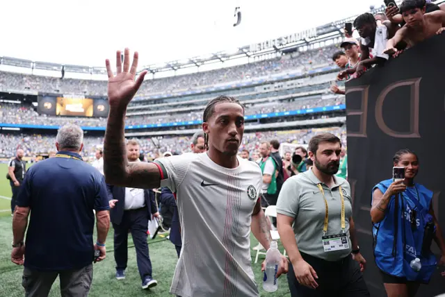 Joao Pedro waves to fans after the Fluminense and Chelsea game