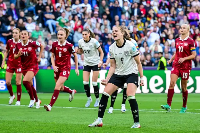 Sjoeke Nusken of Germany celebrates