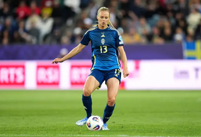 Amanda Ilestedt of Sweden passes the ball