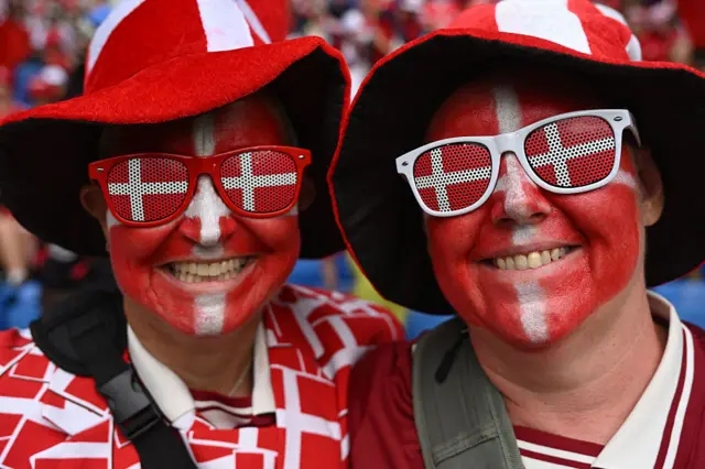 Germany v Denmark (17:00 BST)