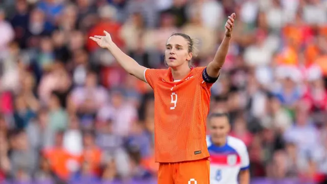 Vivianne Miedema of the Netherlands reacts