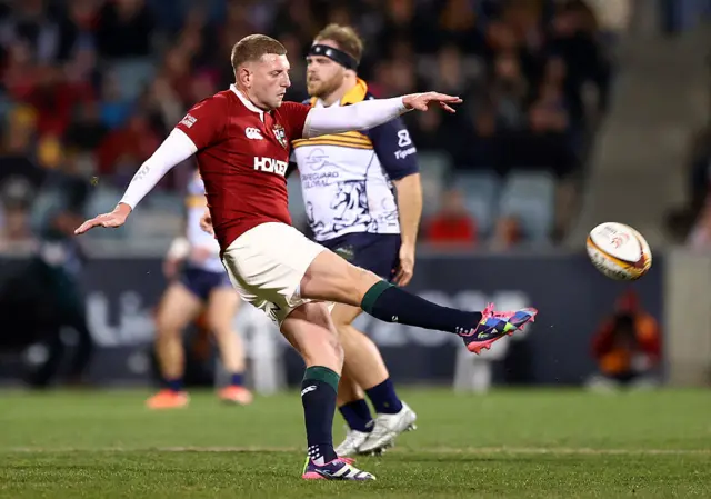 Finn Russell