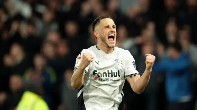 Jerry Yates celebrating for Derby County