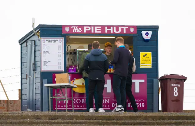 general view of the pie hut at Gayfield