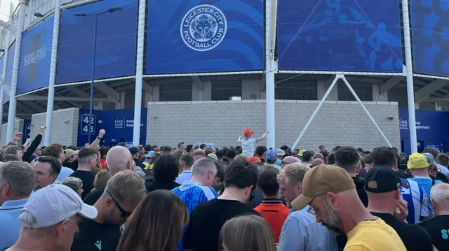 Picture of Sheffield Wednesday fans