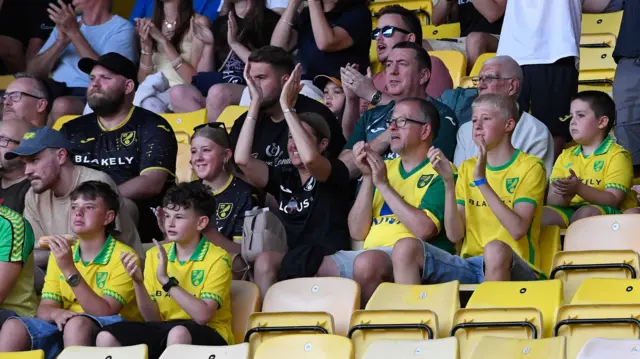Norwich fans