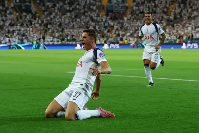 van de Ven slides to celebrate his goal
