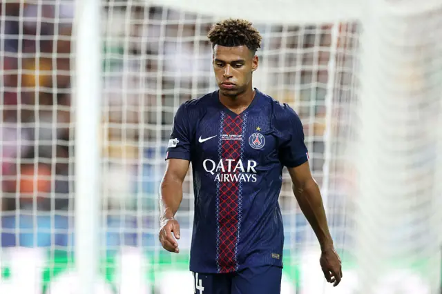 Doue trudges off after being subbed