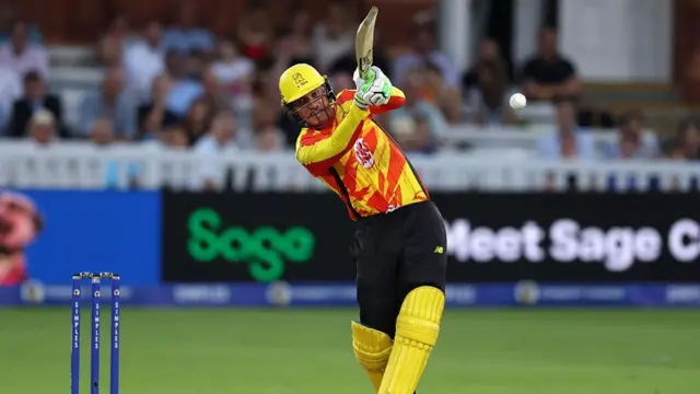 Tom Banton bats vs London Spirit