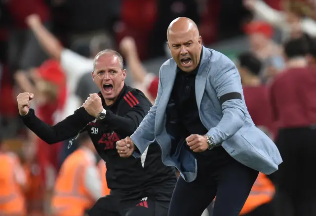 Arne Slot celebrates Chiesa's winning goal