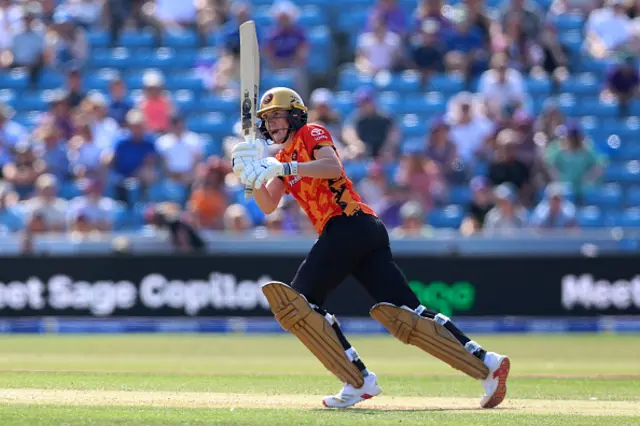 Emily Arlott of Birmingham Phoenix bats
