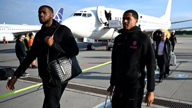 Tosin Adarabioyo and Levi Colwill travelling with Chelsea