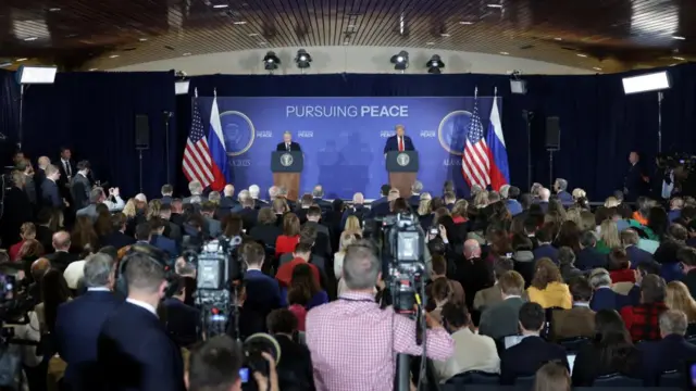 Donald Trump and Vladimir Putin speak to reporters in Alaska