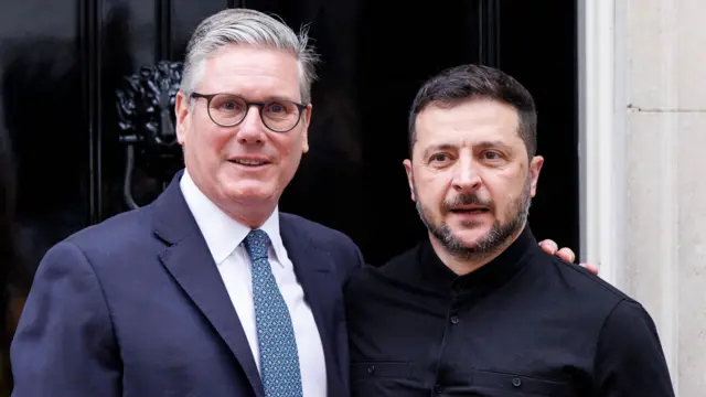 Starmer and Zelensky outside No 10