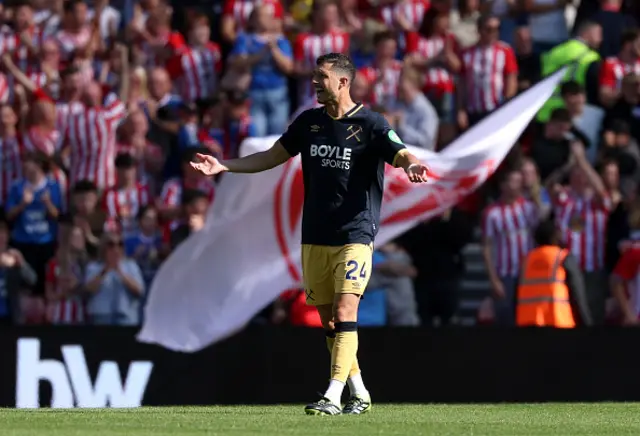 Guido Rodriguez of West Ham United reacts