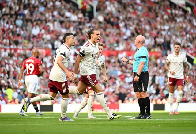 Riccardo Calafiori of Arsenal celebrates