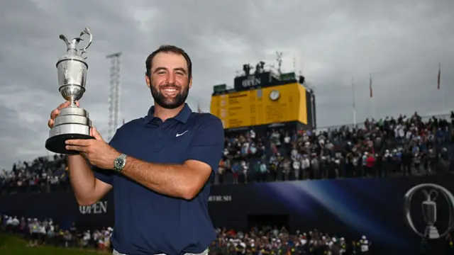 Scottish Scheffler with the Claret Jug
