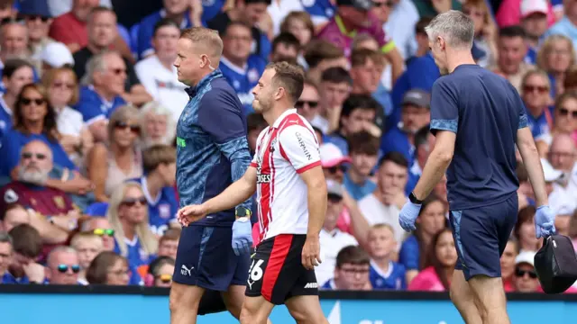 Ryan Fraser of Southampton leaves the pitch injured