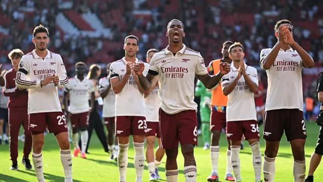 Arsenal players at full time