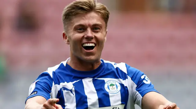 Fraser Murray celebrates scoring