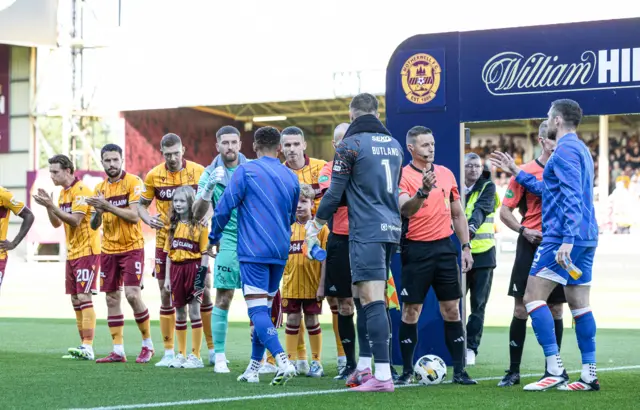 Pre-match handshakes